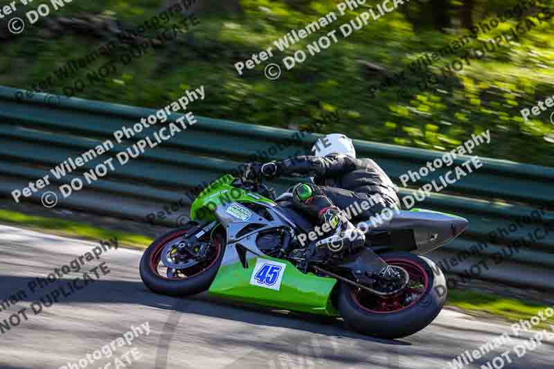 cadwell no limits trackday;cadwell park;cadwell park photographs;cadwell trackday photographs;enduro digital images;event digital images;eventdigitalimages;no limits trackdays;peter wileman photography;racing digital images;trackday digital images;trackday photos